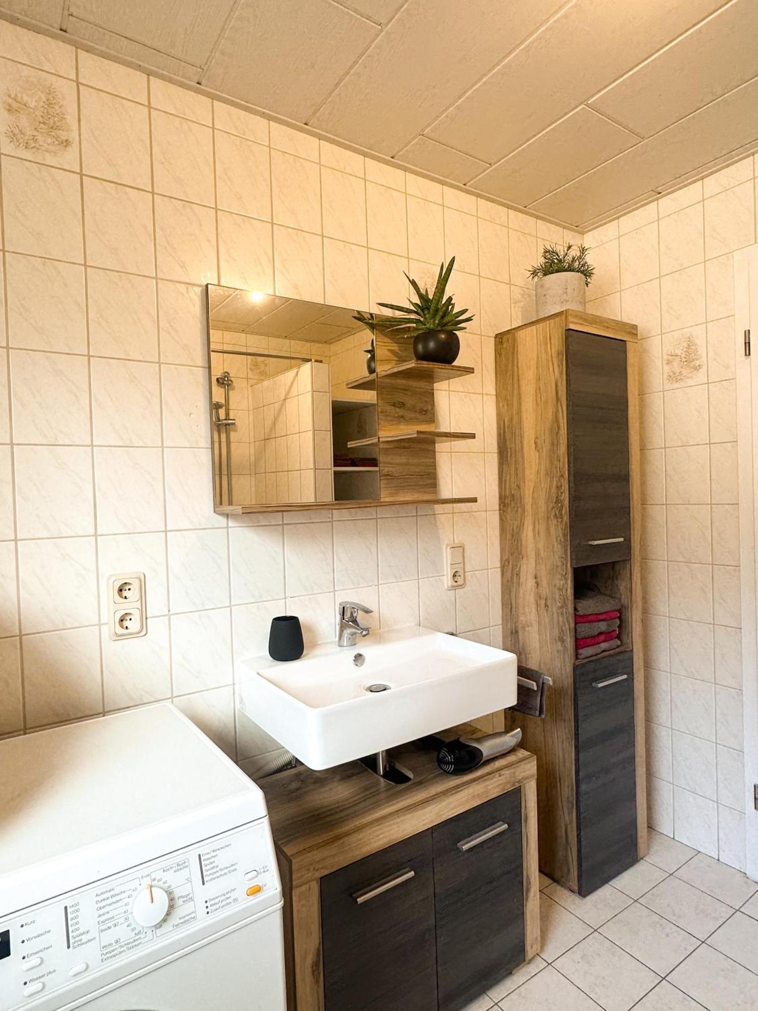 Gemuetliche Ferienwohnung In Der Eifel - Naehe Mosel Bausendorf Luaran gambar