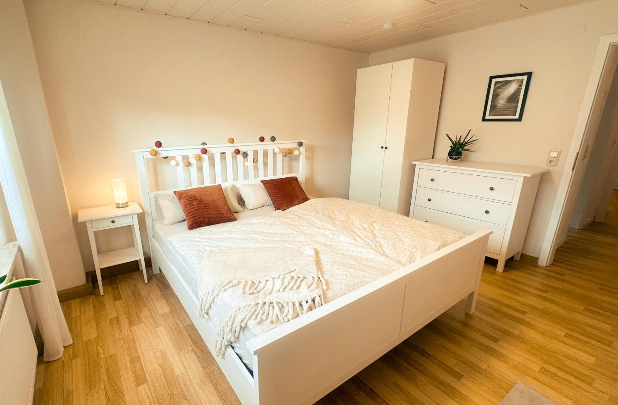 Gemuetliche Ferienwohnung In Der Eifel - Naehe Mosel Bausendorf Luaran gambar